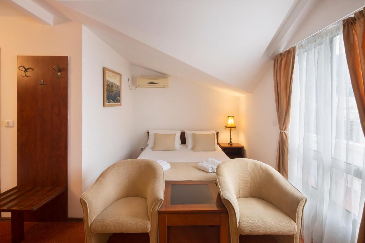 Villa Ljubanovic Budva Exteriör bild
