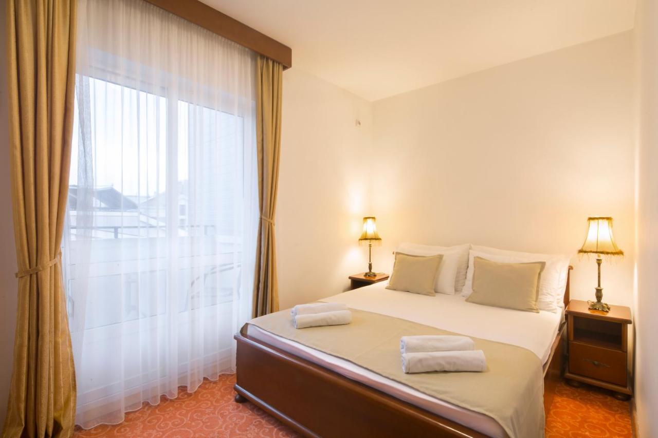 Villa Ljubanovic Budva Exteriör bild