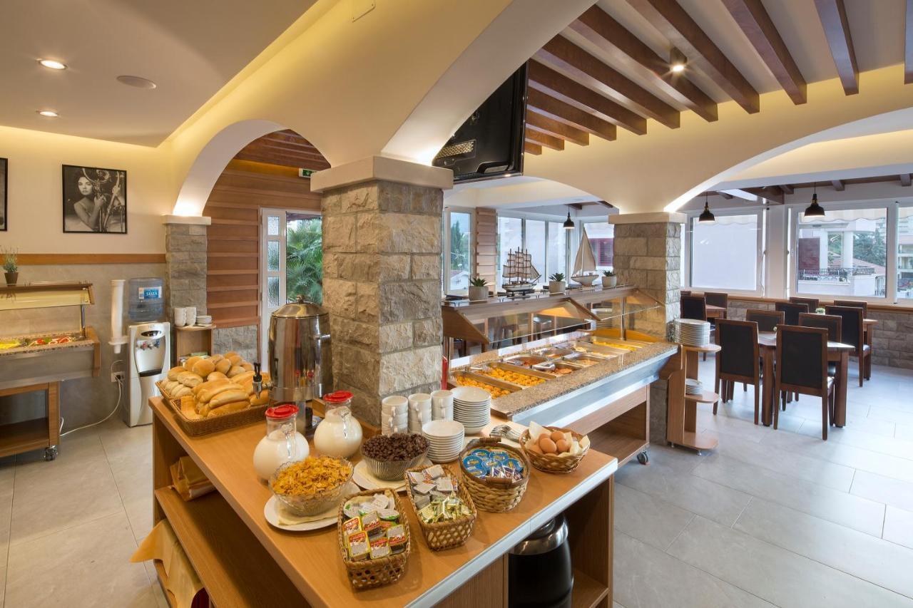 Villa Ljubanovic Budva Exteriör bild