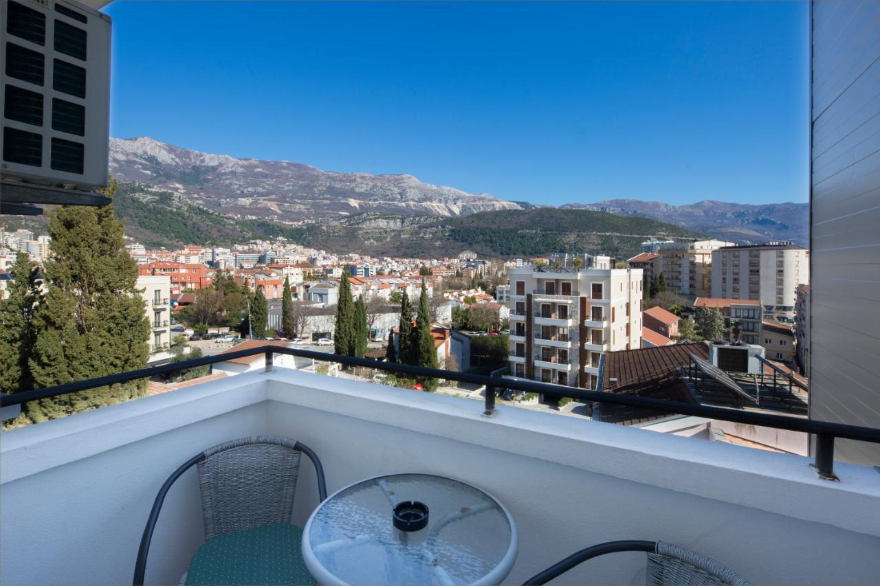 Villa Ljubanovic Budva Exteriör bild